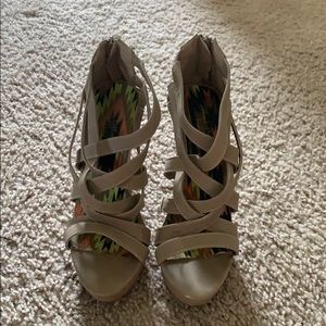 Nude/cream Heels